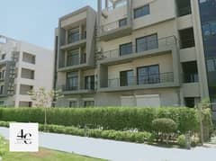 Apartment in Marasem fifth square with prime location bahri 132m .