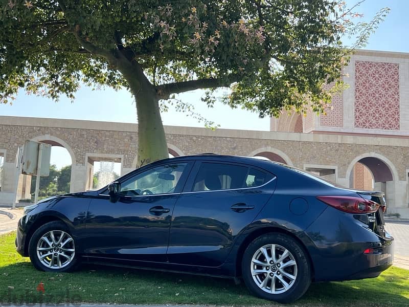 Mazda 3 2015 اعلي فئه فابريكه بل كامل حاله الزيرو 8