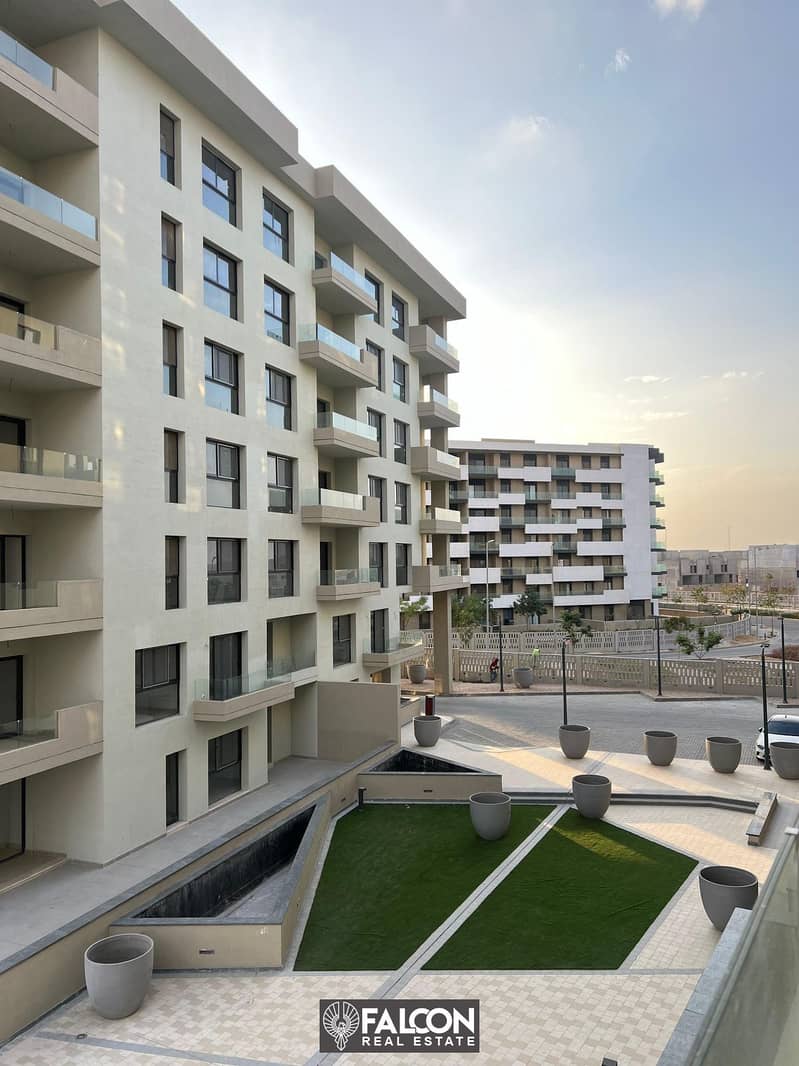 Ready To Move  Corner Apartment Open View Ultra Super Lux Finishing 135m For Sale In Al burouj Shorouk 0