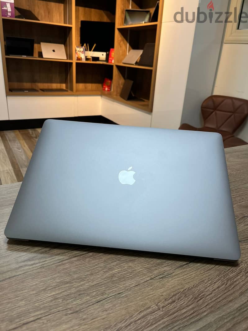 Macbook Pro 16 inch 2019 5