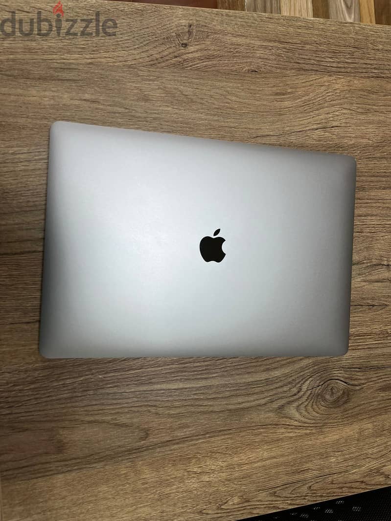 Macbook Pro 16 inch 2019 6