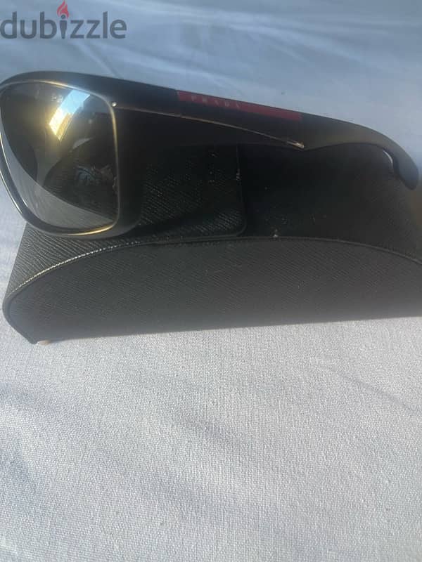 PRADA Sunglasses brand new 6