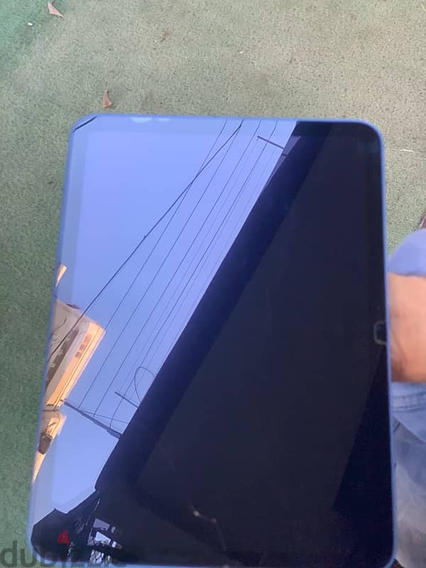 iPad الجيل العاشر لون ازرق 1