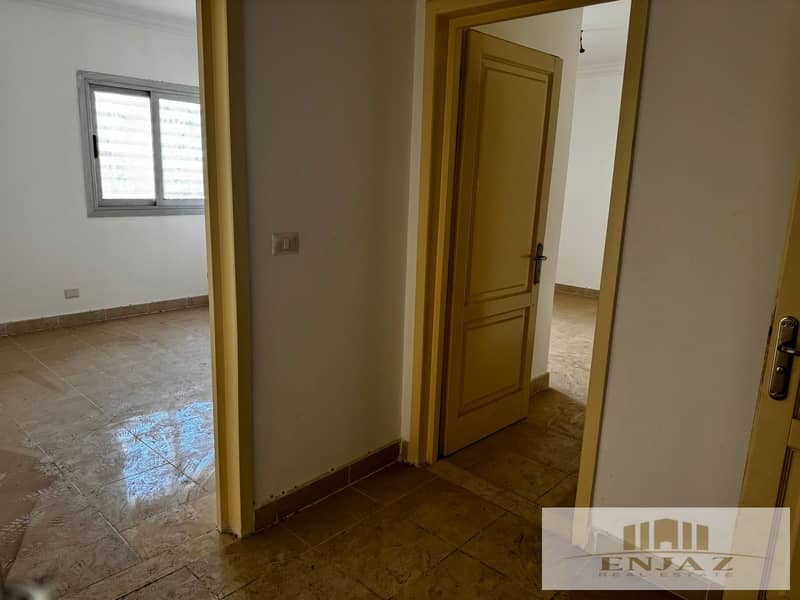 Apartment  B8, wide garden view, first resident, ground with no garden area ( 148 sq ) 7