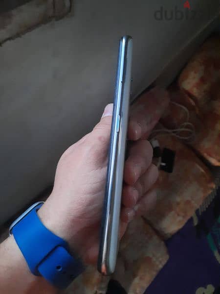 oppo reno 2f 3