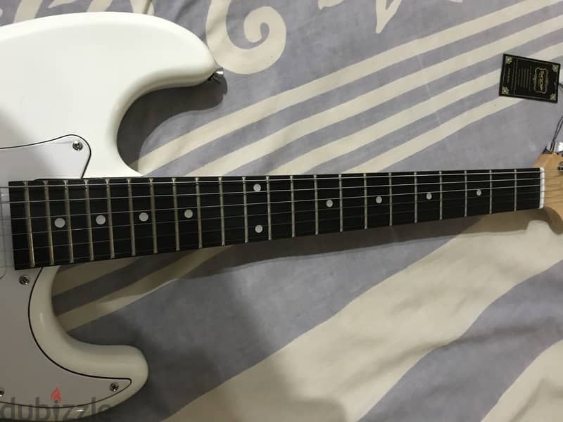 Electric guitar brand new sqoe est 1