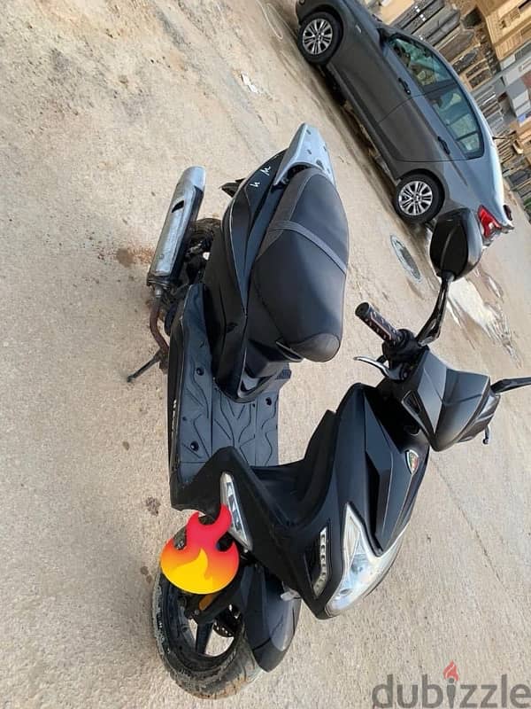 سكوتر حوا r8 2020 بحاله فوق الممتاز 0