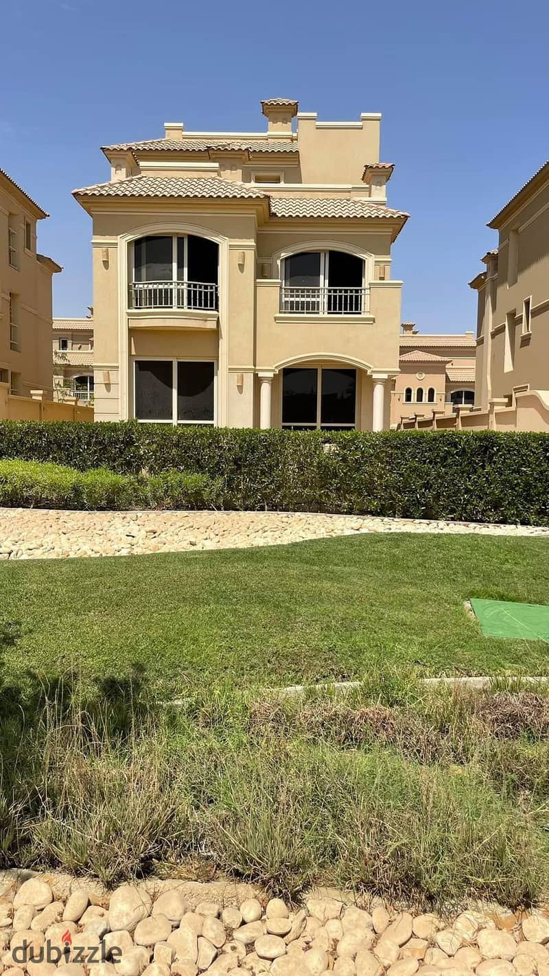 Villa for sale in El Patio Prime El Shorouk (ready for delivery) in installments over the longest payment period 1