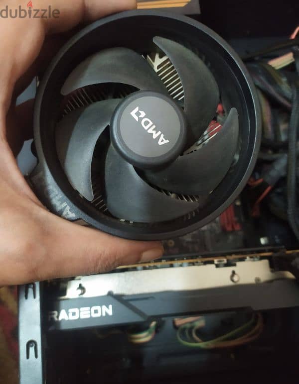 AMD Ryzen 3 2200G Processor with Radeon Vega 8 Graphics 2gb 1