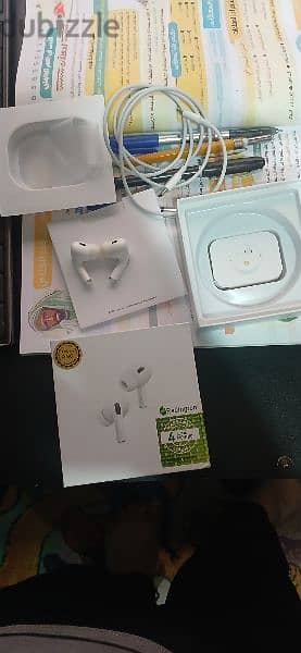 airbpods pro فردتين من غير case 2