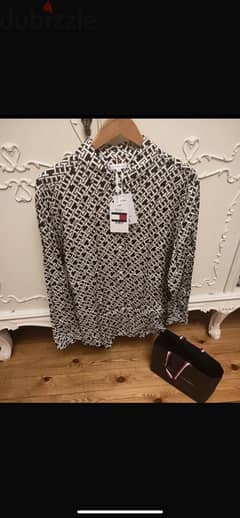 tommy hilfiger blouse