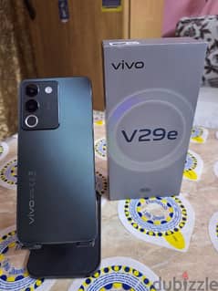 للبيع vivo v29e 256giga