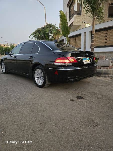 BMW 740 2009 1