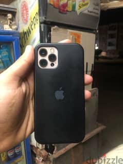 iphone 12 pro السعر لقطه لسرعه البيع