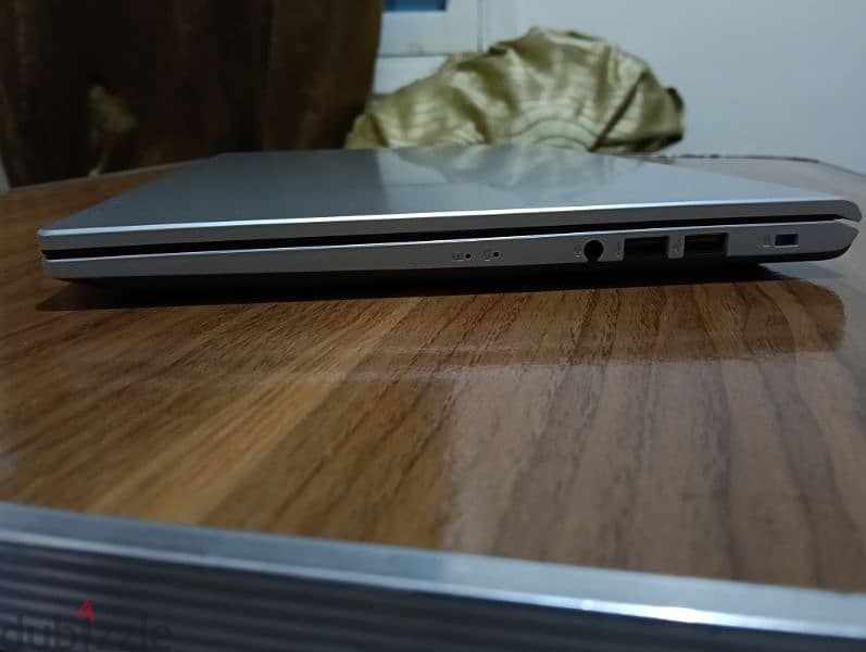 laptop Asus Vivobook i5 4