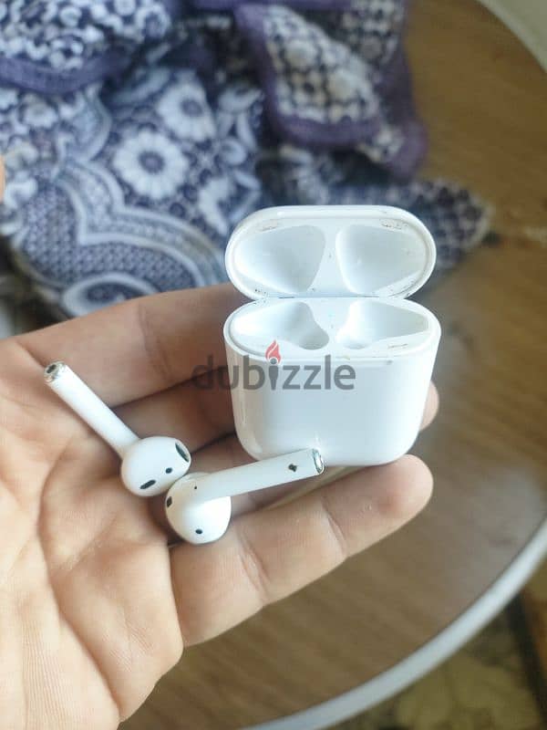 airpods 2nd generation 4