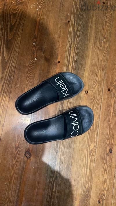 ORIGINAL CALVIN KLEIN SLIPPER FOR SALE!!!