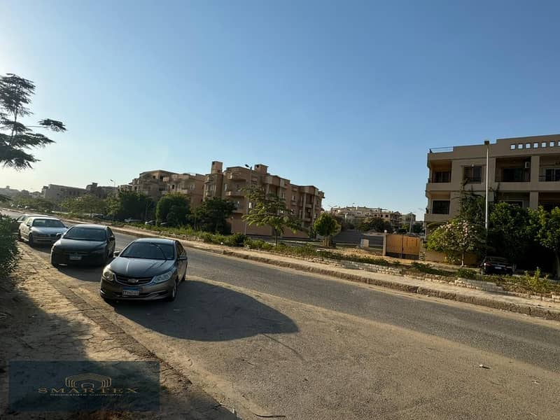 Duplex for sale in the third district, east, next to the middle link and Suez Road 1