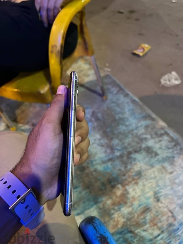 xs Max للبدل بأعلى 5