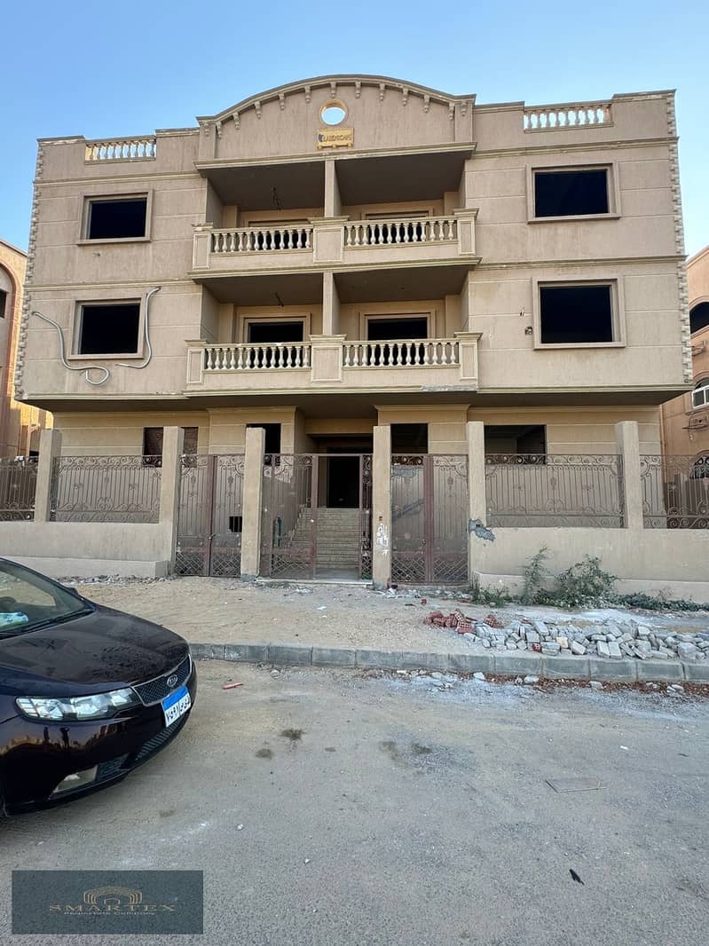 Duplex for sale in the third district, east, next to the middle link and Suez Road 2