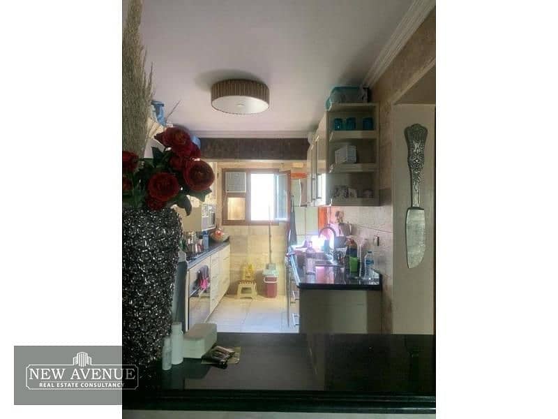 Apartment in heliopolis beirut street 3 bedrooms 4