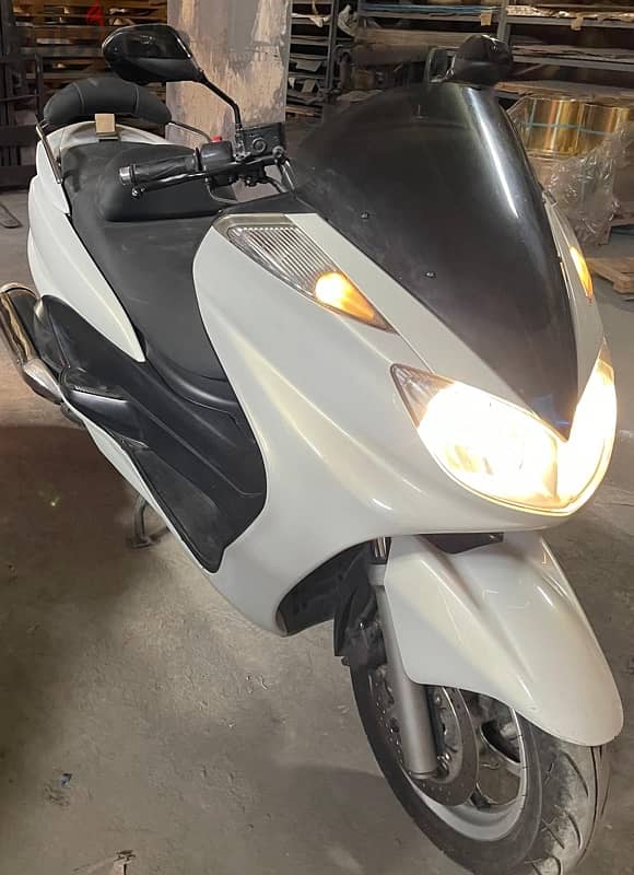 Yamaha majesty scooter 400 14