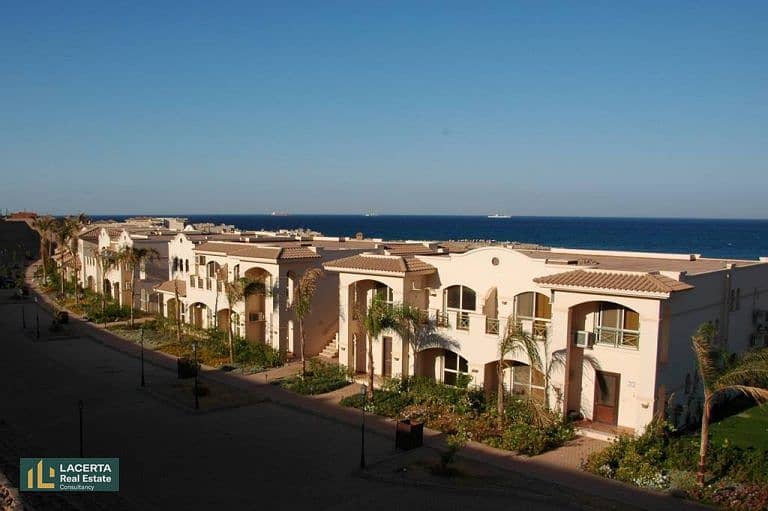 Own a 150 sqm chalet with sea view, landscape and swimming pools in La Vista Ain Sokhna 9