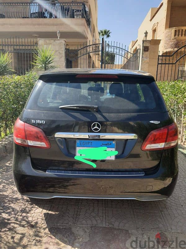 Mercedes-Benz B200 2016 4