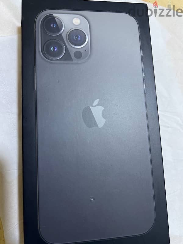 IPhone 13 Pro Max, 256 G, 87% B, colour Grey, condition as new. 3