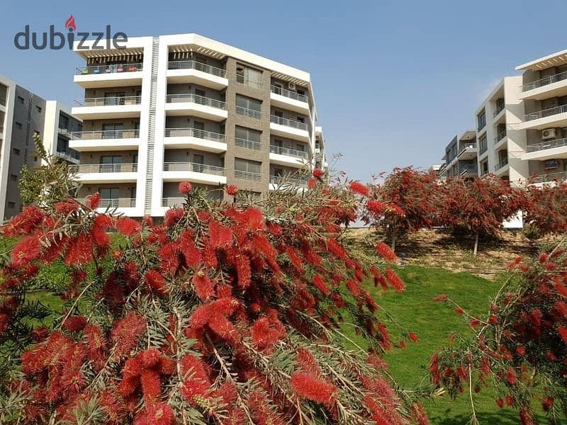 Apartment for sale, ground floor, with garden, in Sarai Compound, Mostakbal City 2