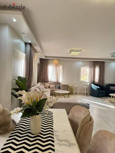 Apartment for sale, ready to move in, in Al Marasem Compound, New Cairo