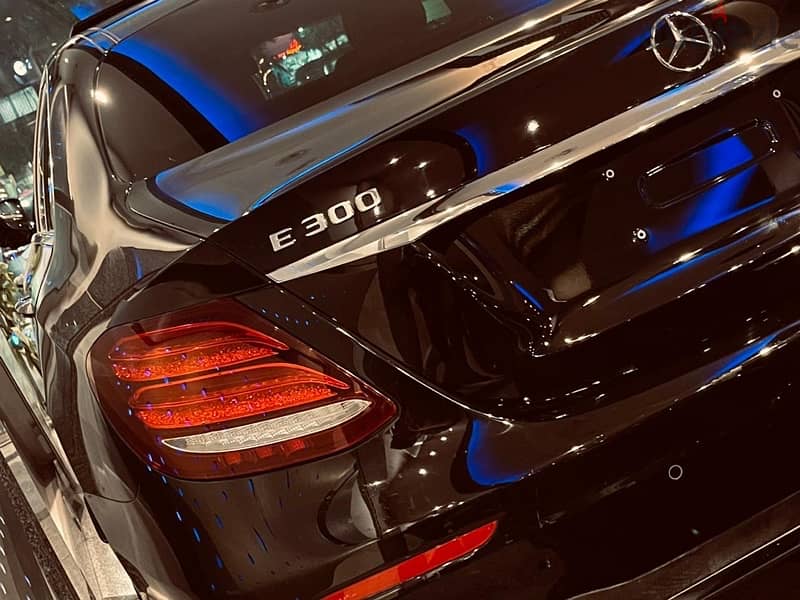 Mercedes-Benz E300 2019 2