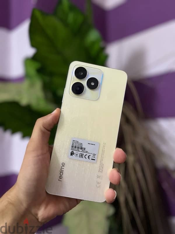 Realme C53 128/6 1