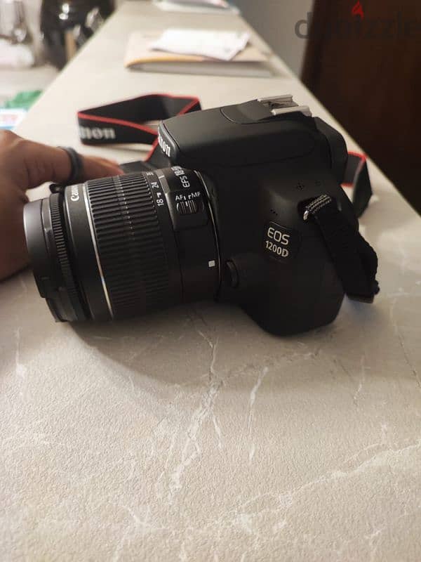 Canon 1200D 3