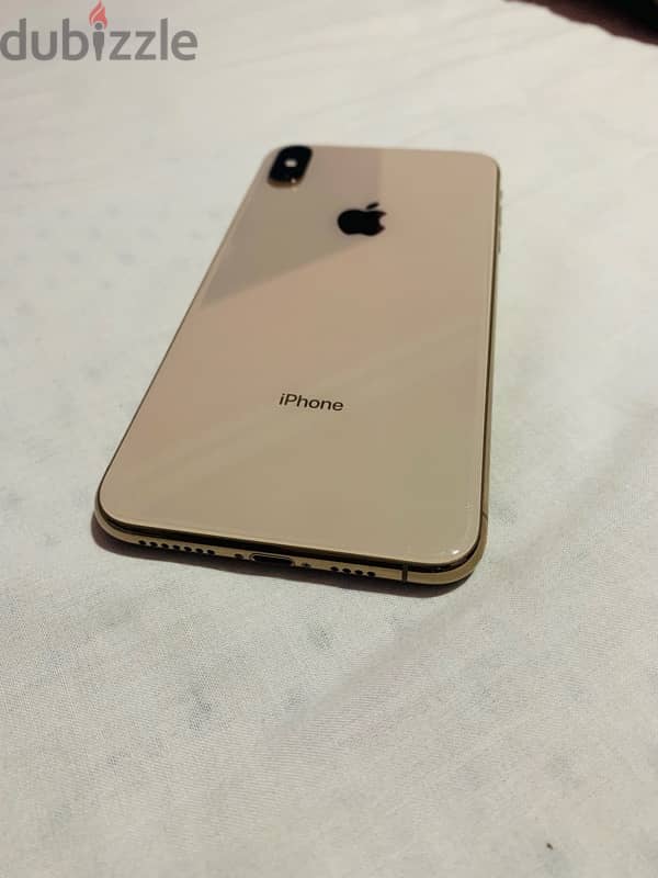 iPhone XS Max 3