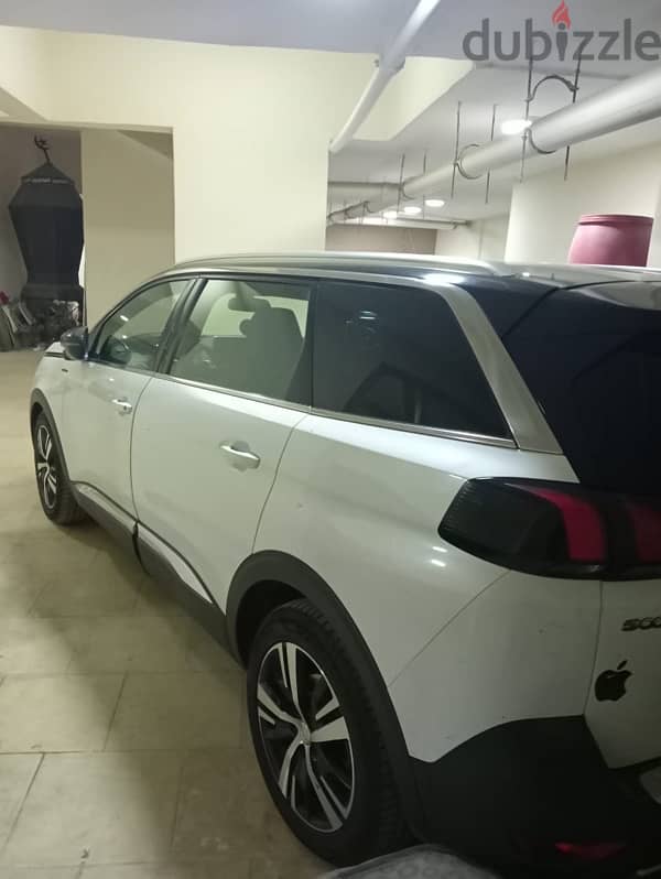 Peugeot 5008 2019 gt line 2