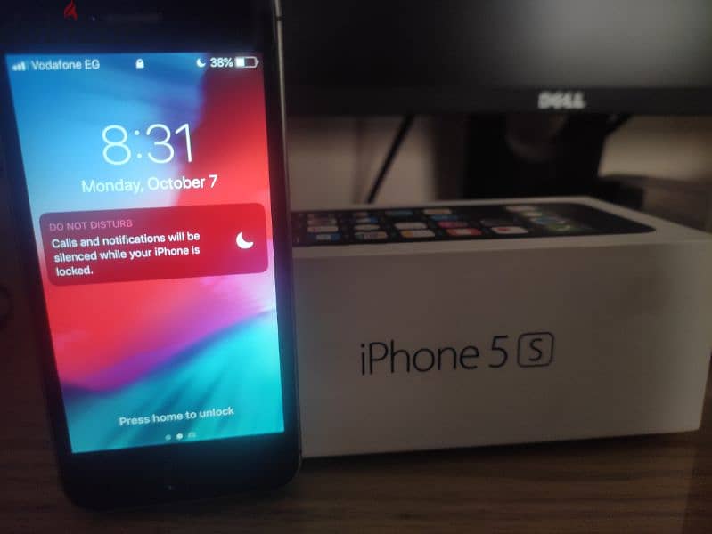 آيفون 5s بحالة الزيرو 6