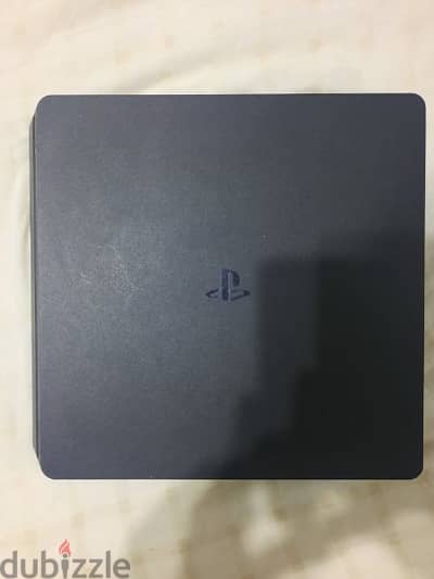 Playstation 4 Slim perfect conditon