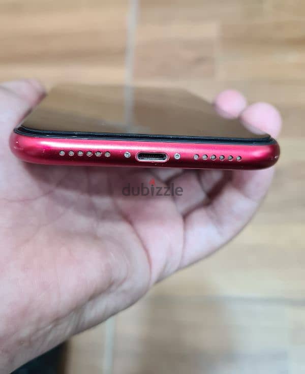 iphone 11 128 red 5