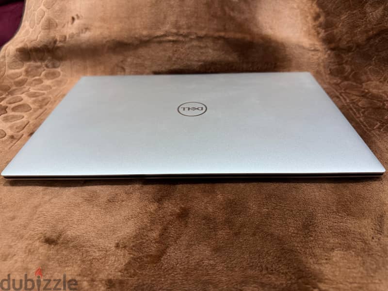 Dell XPS 9520, 40GB DDR5, 1T SSD 6