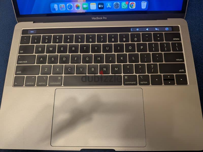 MacBook Pro 13 inch 2018 I5 512GB 16 RAM 1