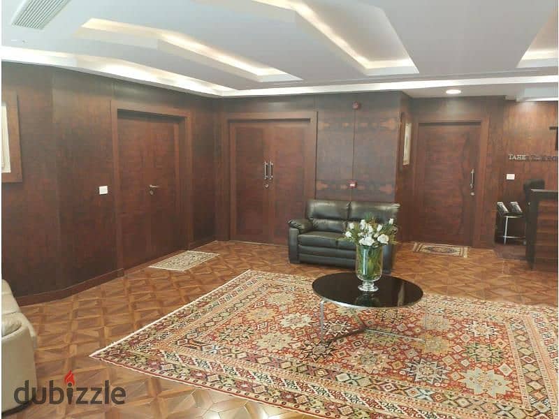 Administrative headquarters of 500 square meters for sale, furnished, suitable for large companies, the southern 90th, Fifth Settlement, New Cairo 2