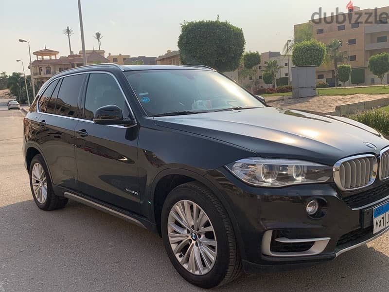 BMW X5 2016 1