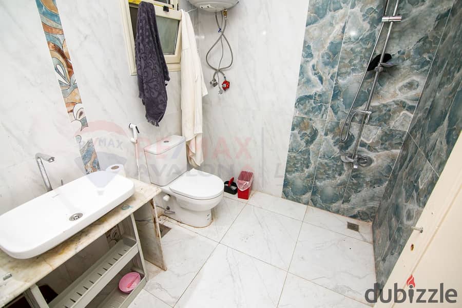 Apartment for sale 200 m Bolkley (Ahmed Helmy St. ) 12