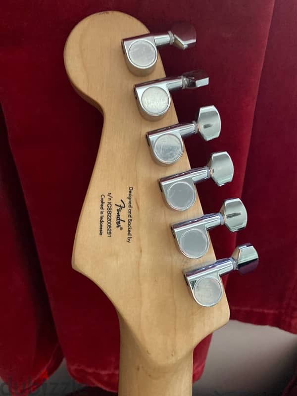 Squier Stratocaster by Fender 5