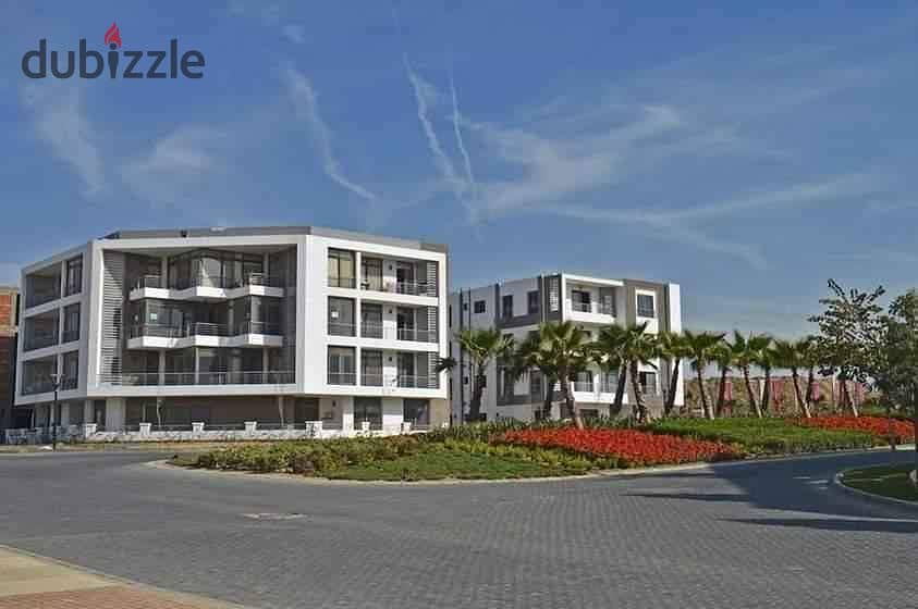 Apartment for sale in a distinctiv compound in the settlement 7