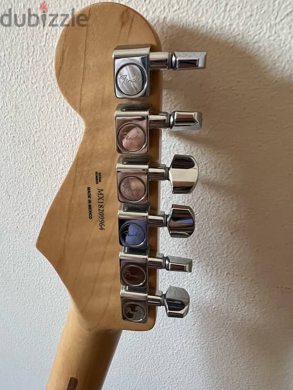 FENDER Player Stratocaster HSS, Maple Fingerboard Electric Guitar 3