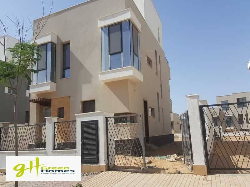 Ready to move Standalone Villa 303m for sale best location in Villette | Sodic 6