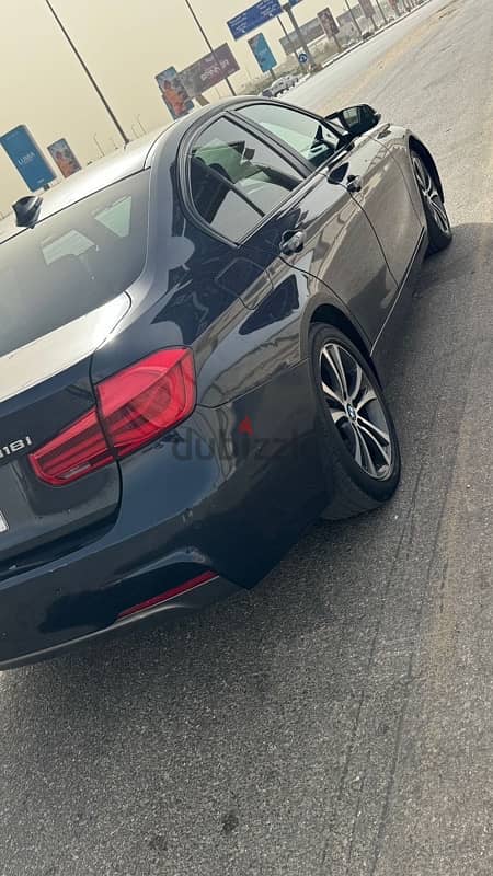 BMW 318 2019 5