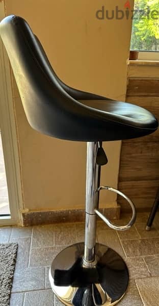 Leather Bar Chairs - Hydraulic | Set of 3 Chairs | Perfect Condition 4